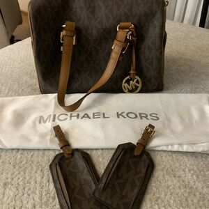 Michael Kors Bag w/Luggage Tags